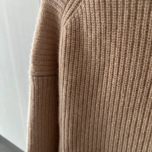 Banana Republic Oversized Cashmere Cardigan Sweater - Picture 4 of 5